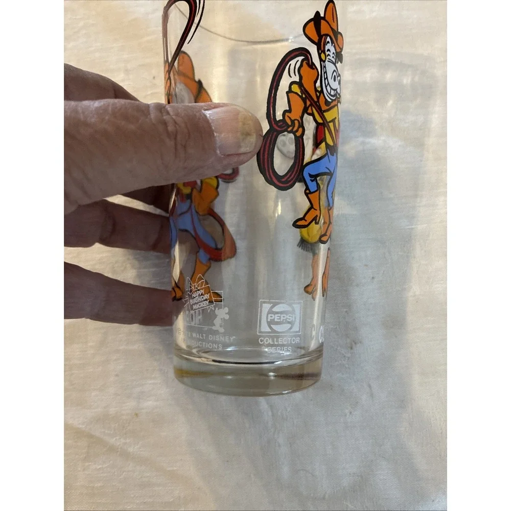 Vintage  1978  HORACE & CLARABELLE  Walt Disney Glasses Pepsi Collector Series